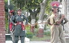wagah-im10.jpg (20685 bytes)